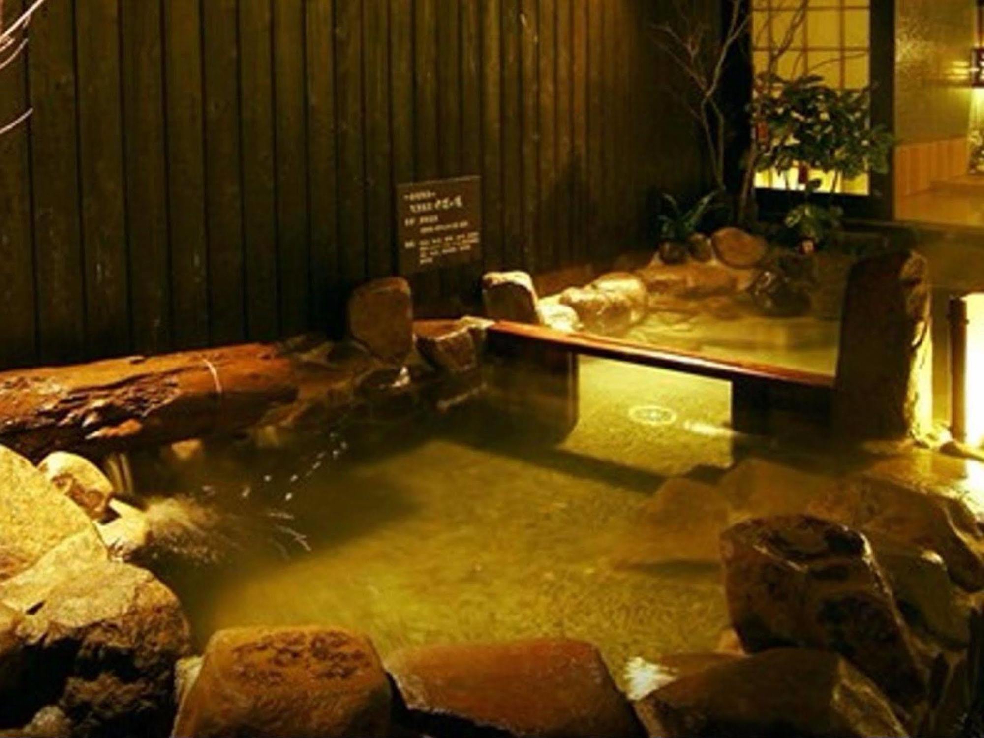 Dormy Inn Kumamoto Natural Hot Spring Екстер'єр фото